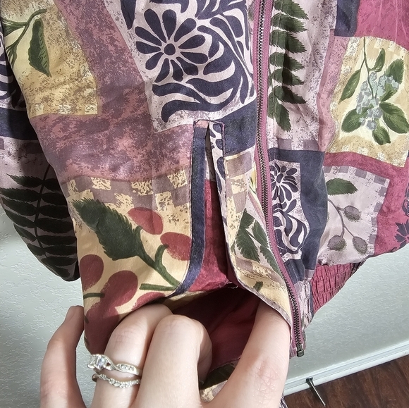 Vintage Stunt Sports Silk Floral Print Light Jacket - Picture 2 of 6